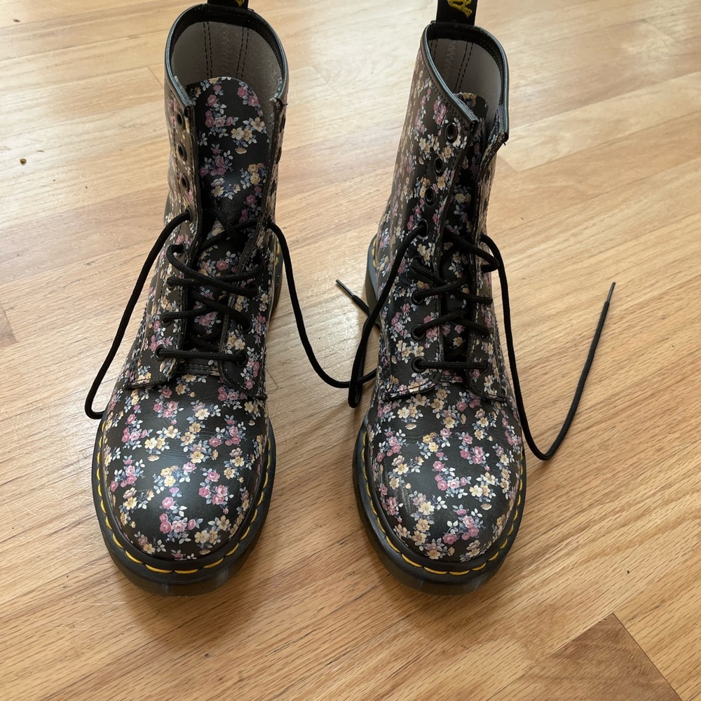 Floral Black Women's Boots